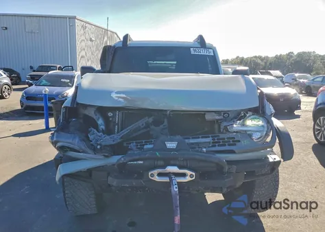 2024 Ford Bronco Everglades из США, поврежденный, VIN 1FMEE4HH2RLA29211